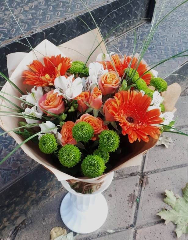 Букет цветов из: Герберы, Хризантемы, Альстромерии и Розы в Пышлицы