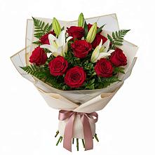 Букет цветов из:  Лилии и Розы в Пышлицы