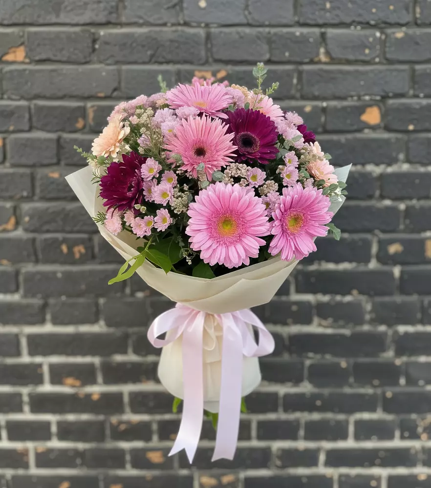 Букет цветов из: Герберы и Хризантемы в Пышлицы