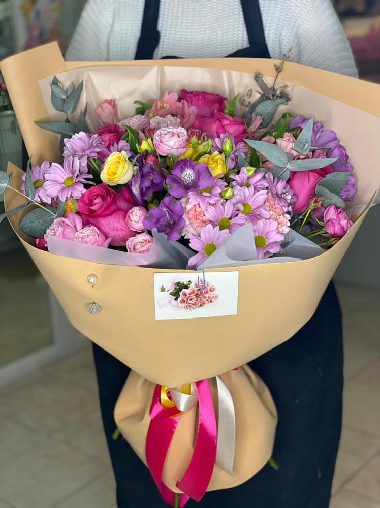 Букет цветов из: Хризантемы, Гвоздики и Альстромерии в Пышлицы