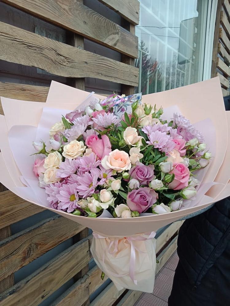 Букет цветов из: Розы и Хризантемы в Пышлицы