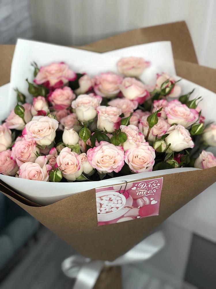 Букет цветов из: Розы в Пышлицы