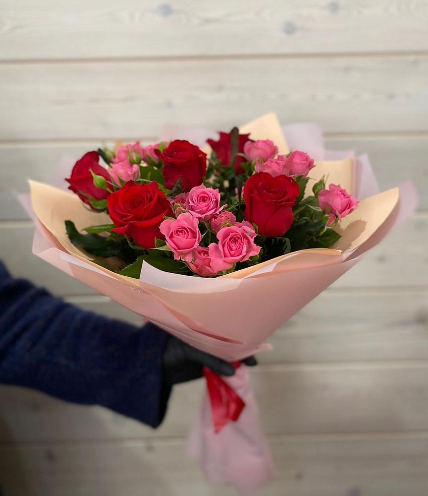 Букет цветов из: Розы в Пышлицы