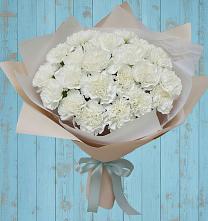 Букет цветов из:  Гвоздики в Пышлицы